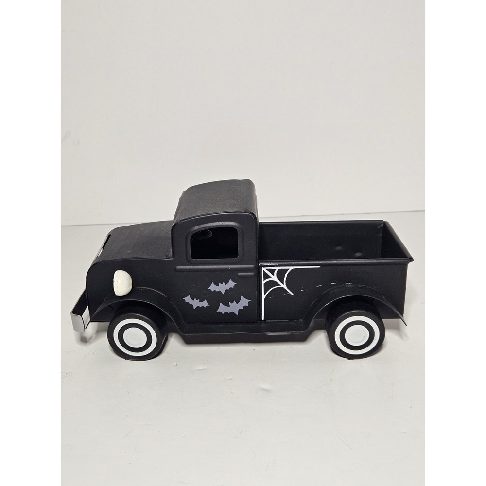 Farmhouse Style Black Metal Halloween Pickup Truck Tabletop Decor Bats Web Craft